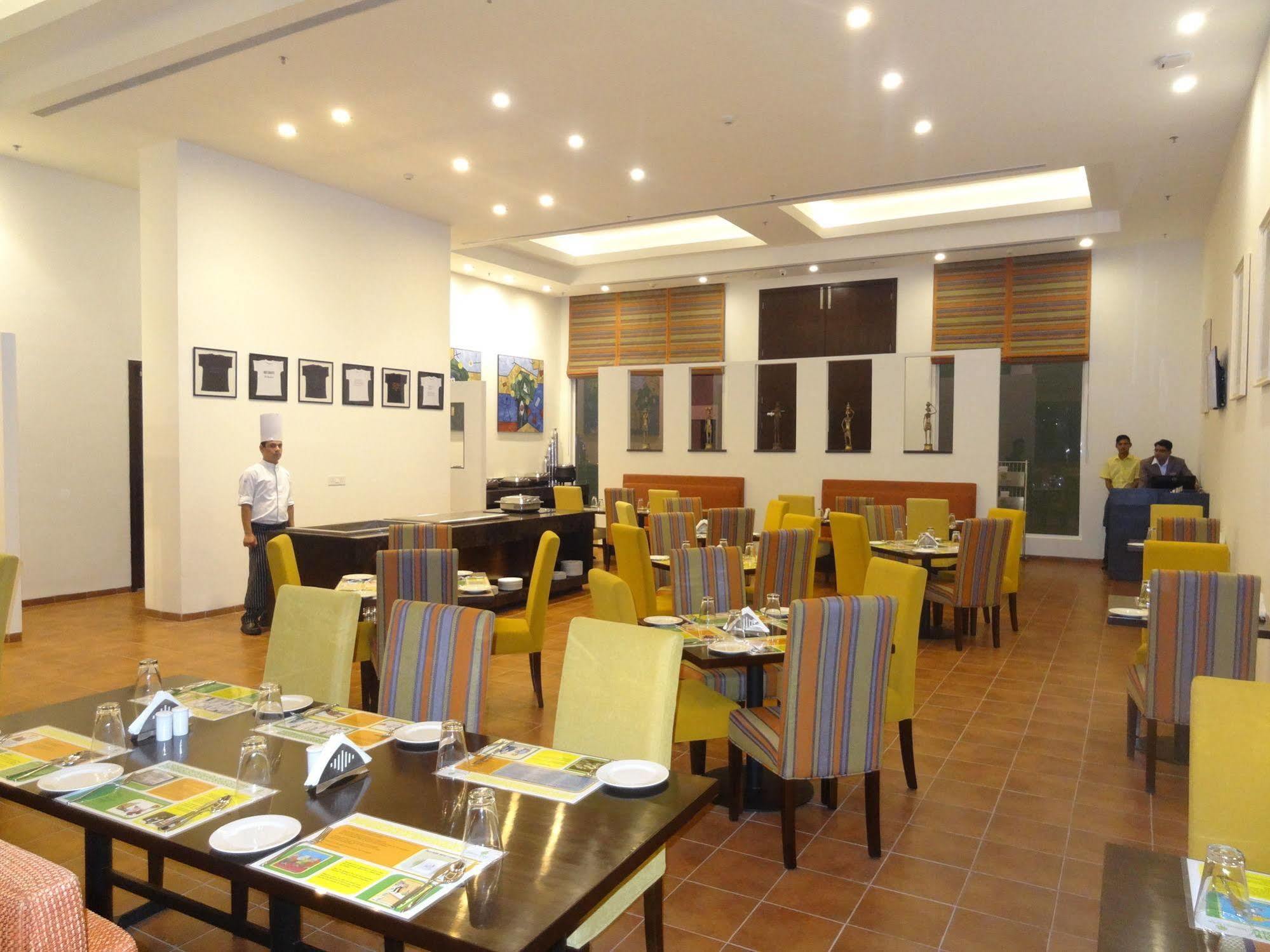 Regenta Central Hestia Dahej, Bhensali Ngoại thất bức ảnh